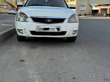 LADA (VAZ) Priora 2012