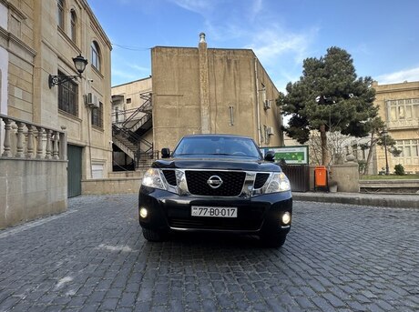 Nissan Patrol 2010