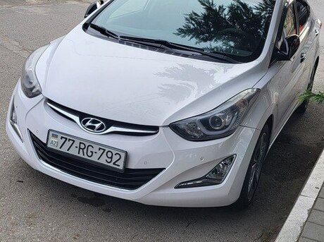 Hyundai Avante 2014