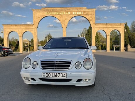 Mercedes E 240 2001