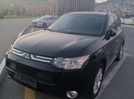 Mitsubishi Outlander 2013