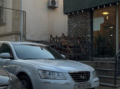 Hyundai Sonata 2009