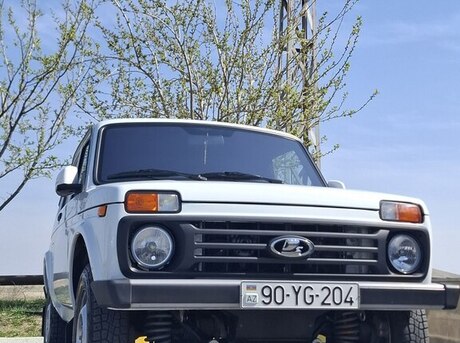 LADA (VAZ) Niva