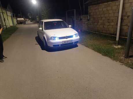 Volkswagen Golf 1998