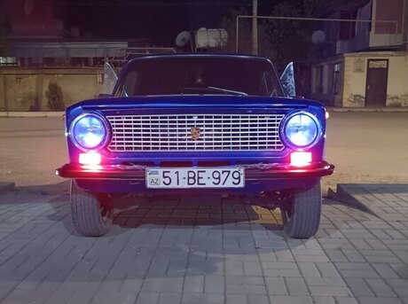 LADA (VAZ) 21011 1985