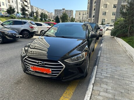 Hyundai Elantra 2018