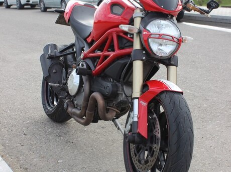 Ducati 1100 EVO