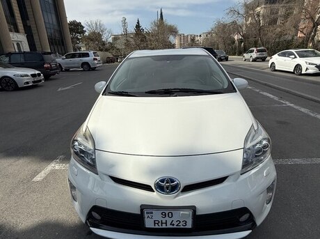 Toyota Prius 2012