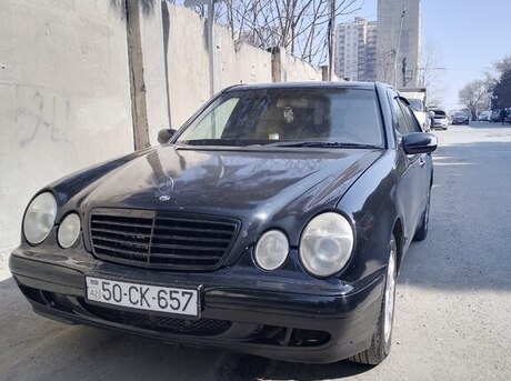 Mercedes E 270 2001