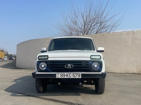 LADA (VAZ) Niva 2013