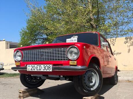 LADA (VAZ) 21011 1976
