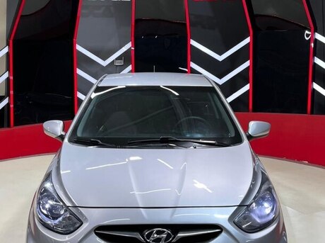 Hyundai Accent 2011