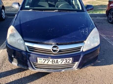 Opel Astra 2008