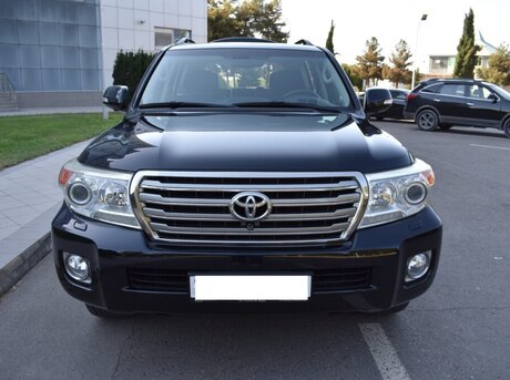 Toyota Land Cruiser 2013