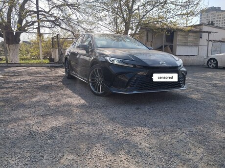 Toyota Camry 2024