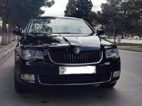 Skoda Superb 2012