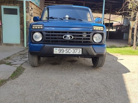 LADA (VAZ) Niva 2013