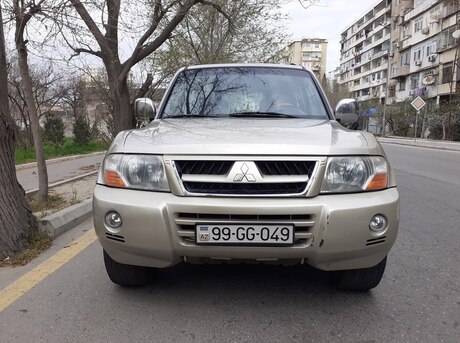 Mitsubishi Pajero 2006