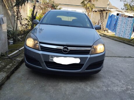 Opel Astra 2005
