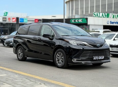 Toyota Sienna 2022