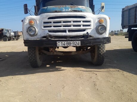 ZIL 130 1990