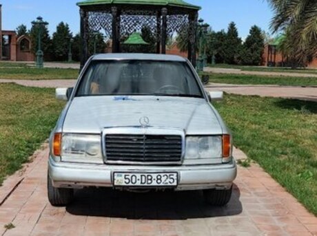Mercedes E 220 1993