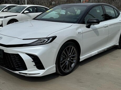 Toyota Camry 2025
