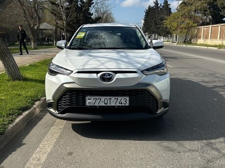 Toyota  2025