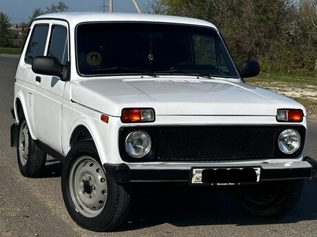 LADA (VAZ) Niva 1989