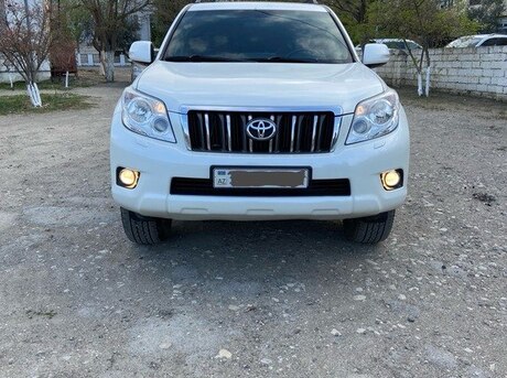 Toyota Land Cruiser Prado 2010