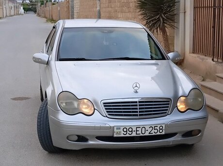 Mercedes C 220 d 2001