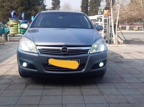 Opel Astra 2007
