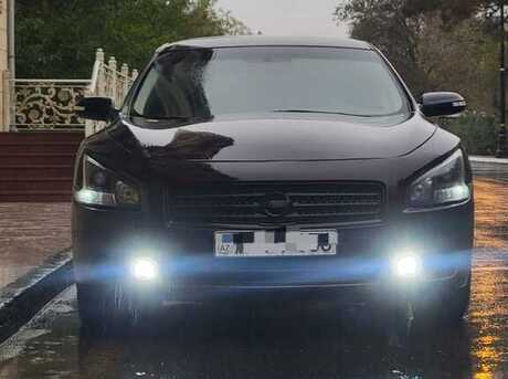 Nissan Maxima 2011