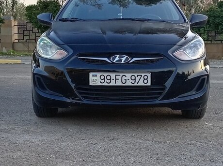 Hyundai Accent 2013