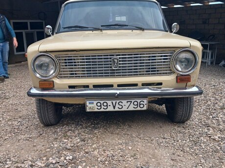 LADA (VAZ) 21011 1980