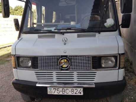 Mercedes 208 D 1991