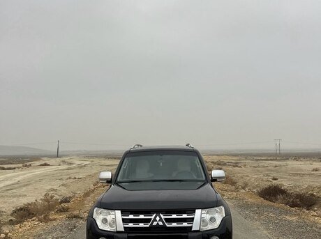 Mitsubishi Pajero 2007