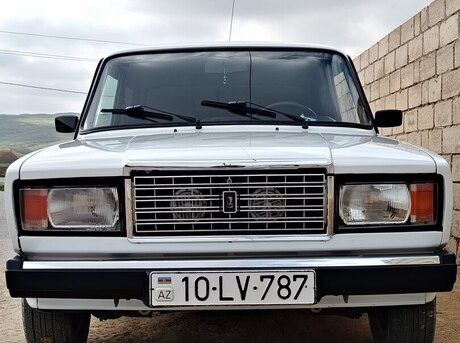 LADA (VAZ) 2107