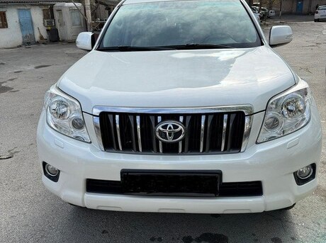 Toyota Land Cruiser Prado 2012