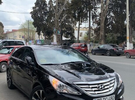 Hyundai Sonata 2010