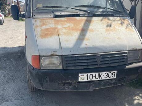 GAZ 2705-757 1995