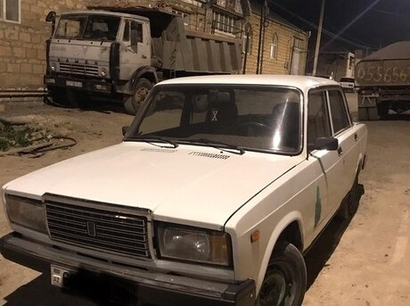 LADA (VAZ) 2107 2005