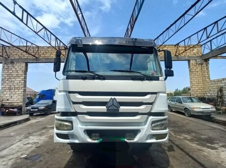HOWO Sinotruk 2013