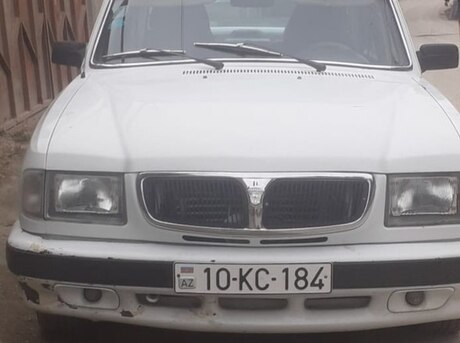 GAZ 3110 2001