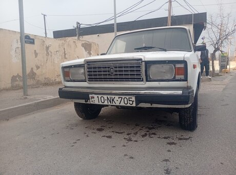 LADA (VAZ) 2107 2004
