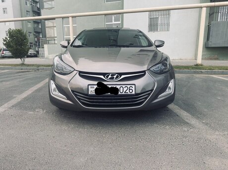 Hyundai Elantra 2015