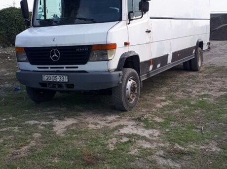 Mercedes Vario 2005
