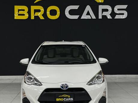 Toyota Prius C 2015