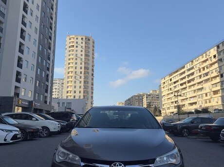 Toyota Camry 2015