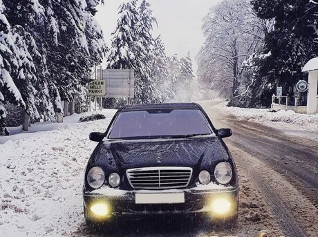 Mercedes E 240 2000